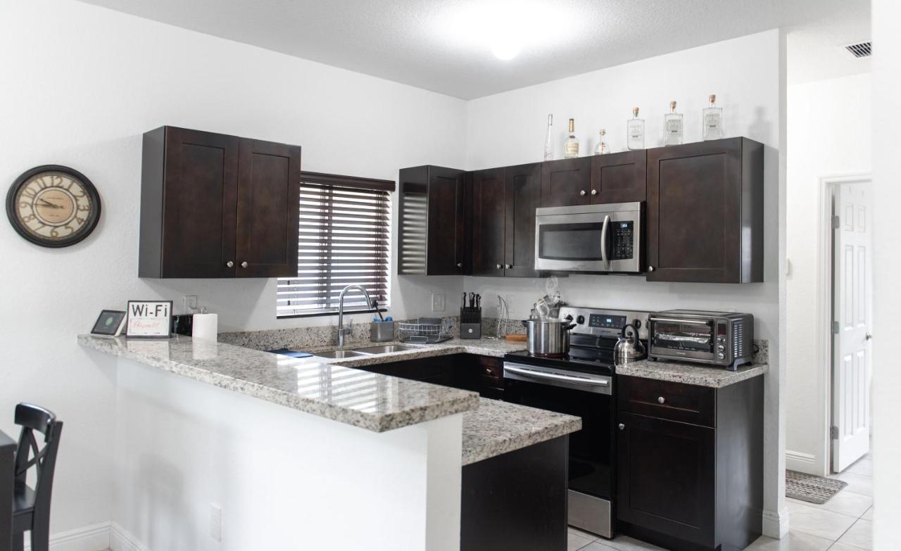 Villa New House On The Block Near Miami Airport. Esterno foto
